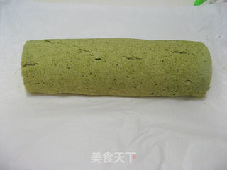 抹茶奶油蛋糕卷的做法步骤:19