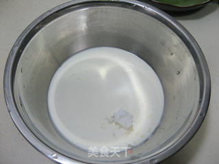 抹茶奶油蛋糕卷的做法步骤:16