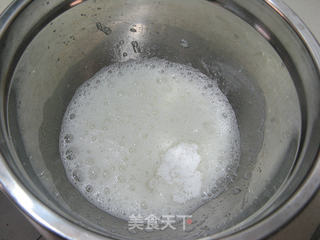 抹茶奶油蛋糕卷的做法步骤:6