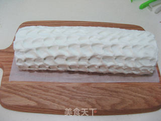 抹茶奶油蛋糕卷的做法步骤:21