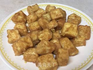 秘制川香脆皮豆腐的做法步骤:12
