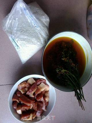 黄花糯米饭!的做法步骤:2