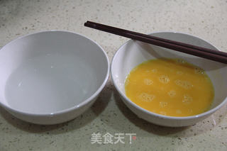 鸡蛋羹(能做的像布丁一样也是醉了!)的做法步骤:3