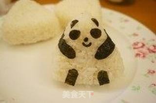 熊猫造型饭团便当的做法步骤:8
