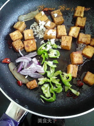 暖萌大白和可乐豆腐便当的做法步骤:7