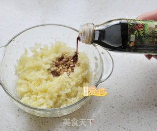 抵御倒春寒——如何秘制酥嫩多汁的红酒烤羊排的做法步骤:2
