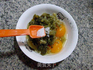 雪菜鸡蛋夹馍的做法步骤：6