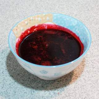 美食如花般绽放-----双色玫瑰馒头的做法步骤:2
