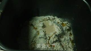面包机版葡萄干面包的做法步骤:2