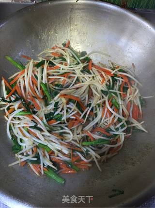 蚝油韭菜豆芽的做法步骤:12