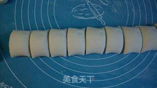 椒油白花卷的做法步骤:10