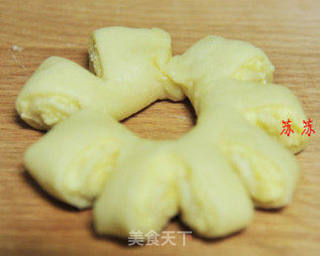 早春养生必吃——人见人爱的地瓜乳酪包的做法步骤:6
