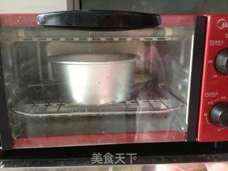 六寸黑加仑戚风蛋糕的做法步骤:8