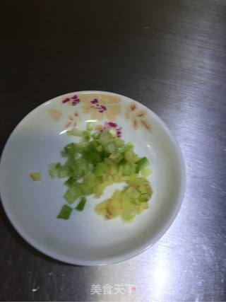 蒜香猪血的做法步骤:4