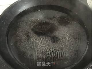 鲮鱼麦菜的做法步骤:2