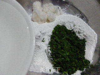 艾草糯米糕的做法步骤:5