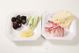 白汁黄鱼鲞—捷赛私房菜的做法步骤：2