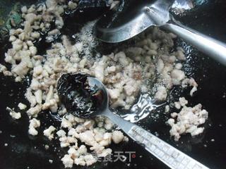 翡翠酱肉包的做法步骤:6