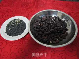 花生芝麻馅汤圆的做法步骤:2