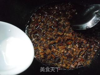 翡翠酱肉包的做法步骤:8