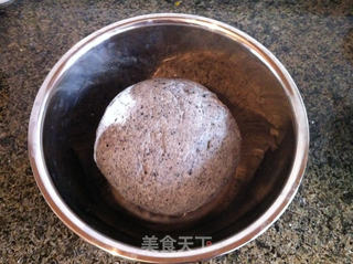 黑芝麻馒头卷的做法步骤:5