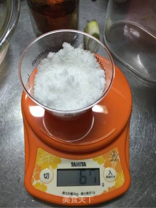 纸杯海绵蛋糕的做法步骤:2