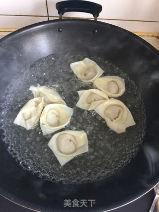 牛肉大葱馄饨的做法步骤:8