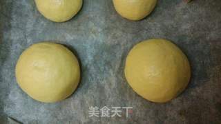 胡萝卜芝麻餐包的做法步骤:10