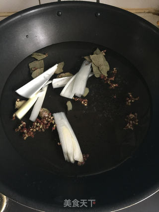 盐水肝尖的做法步骤:4
