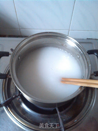 过桥碧绿虾滑的做法步骤:2