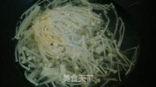 炝拌金针菇的做法步骤:4