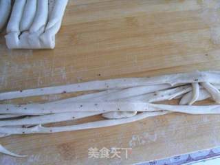 抻条球球卷的做法步骤:6