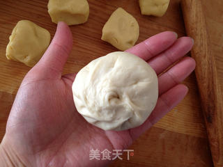 10L烤箱之巧克力馅菠萝面包的做法步骤:15