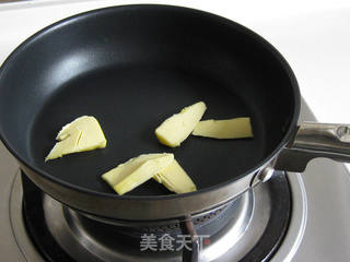 抹茶花生牛轧糖的做法步骤:3