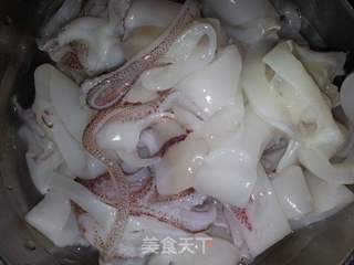 水煮海鲜肉片的做法步骤:3