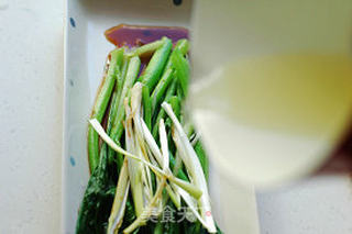 快手家常菜:白灼菜心的做法步骤:4