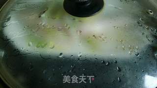 清蒸鲈鱼的做法步骤:3