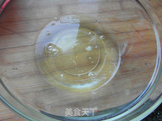 戚风蛋糕卷的做法步骤:5