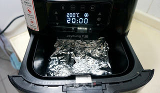 空气炸锅烤蜜汁肋排的做法步骤:7