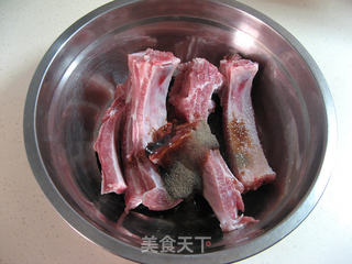 空气炸锅烤蜜汁肋排的做法步骤:3