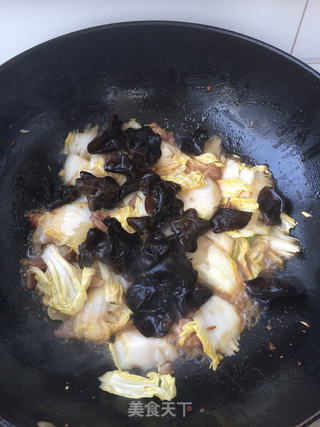 白菜木耳炒肉片的做法步骤:10