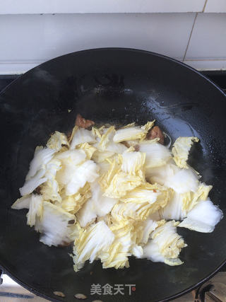 白菜木耳炒肉片的做法步骤:9