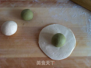 抹茶十字花馒头的做法步骤:4