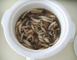 墨鱼干排骨汤的做法步骤:6
