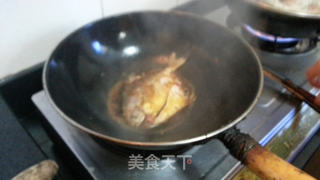 红烧鲳鱼的做法步骤:4