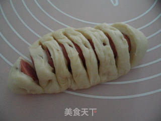 野葱香肠面包的做法步骤:9