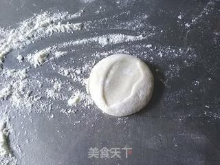 灌汤小笼包的做法步骤:10