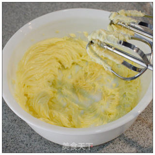 美食如花般绽放-----玫瑰蛋糕的做法步骤:13