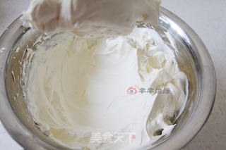 黄桃草莓裸蛋糕的做法步骤:14