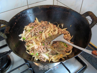 肥牛饭——年后午餐便当的做法步骤:6